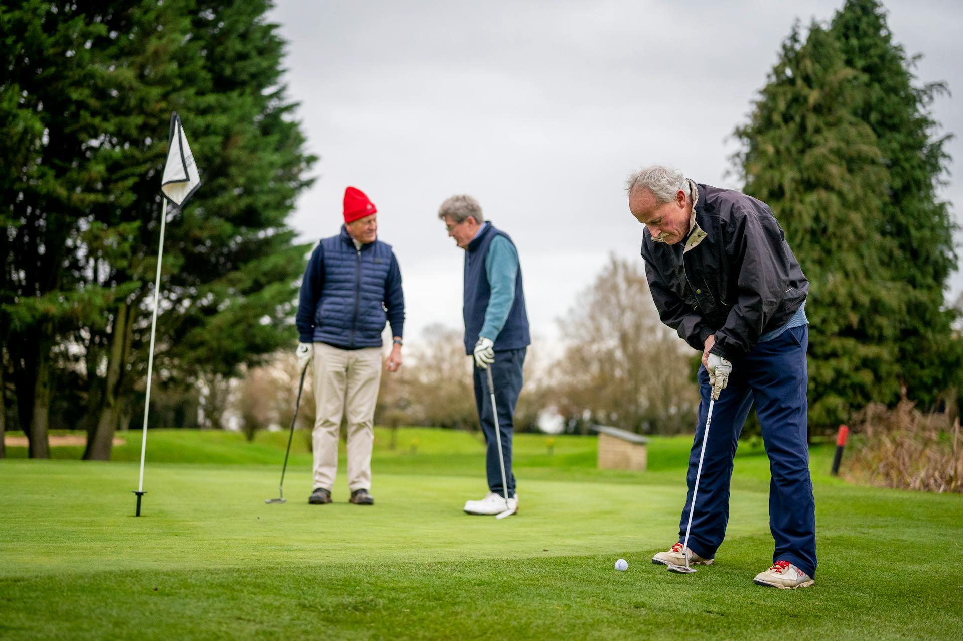 Senior League members teeing off at Glen Eagle
